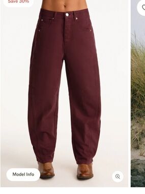 SET ACTIVE  X Parke Horseshoe Jeans in burgundy red